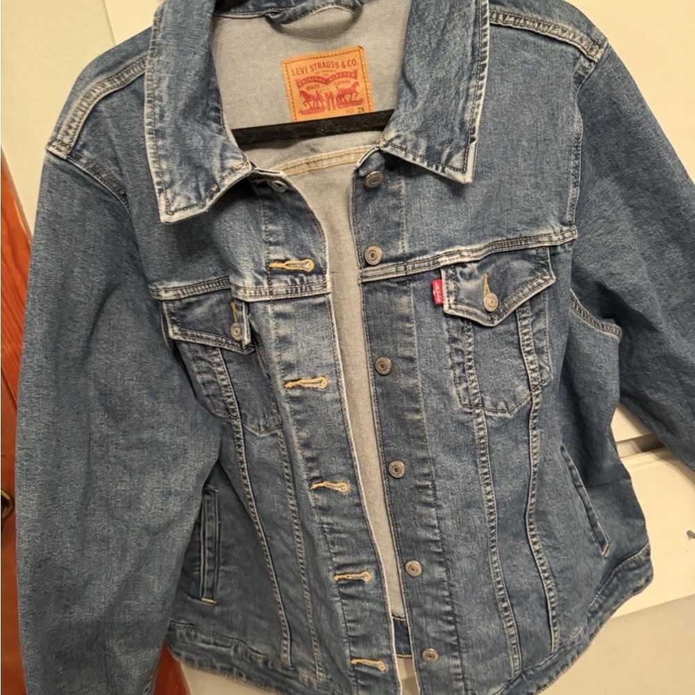 Levi's Blue Jean Jacket - Picture 2 of 4